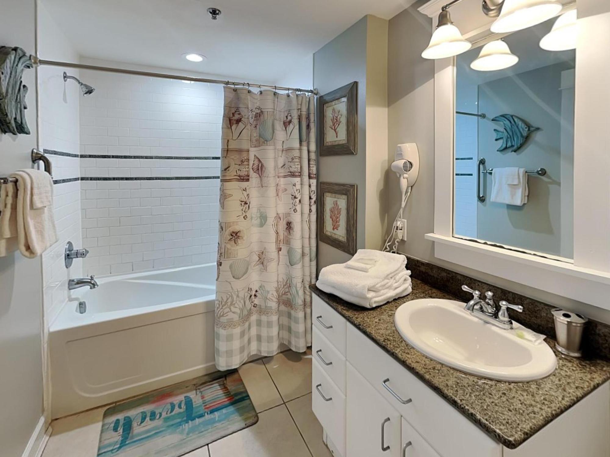 Grand Panama - The Grand 201 - Sunny Shores Apartment *